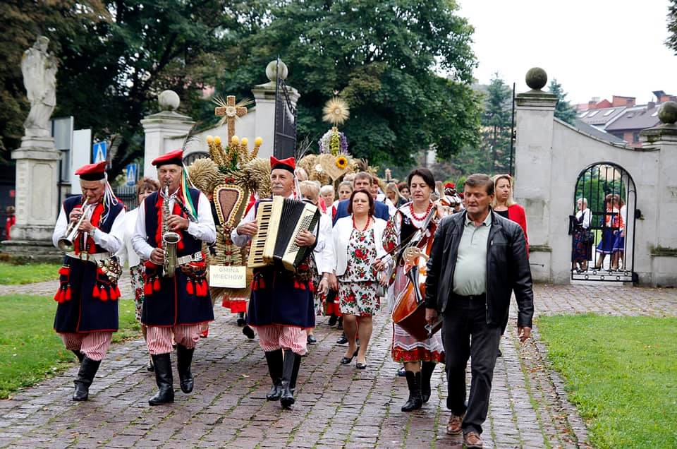 Powiatowe Święto Plonów 